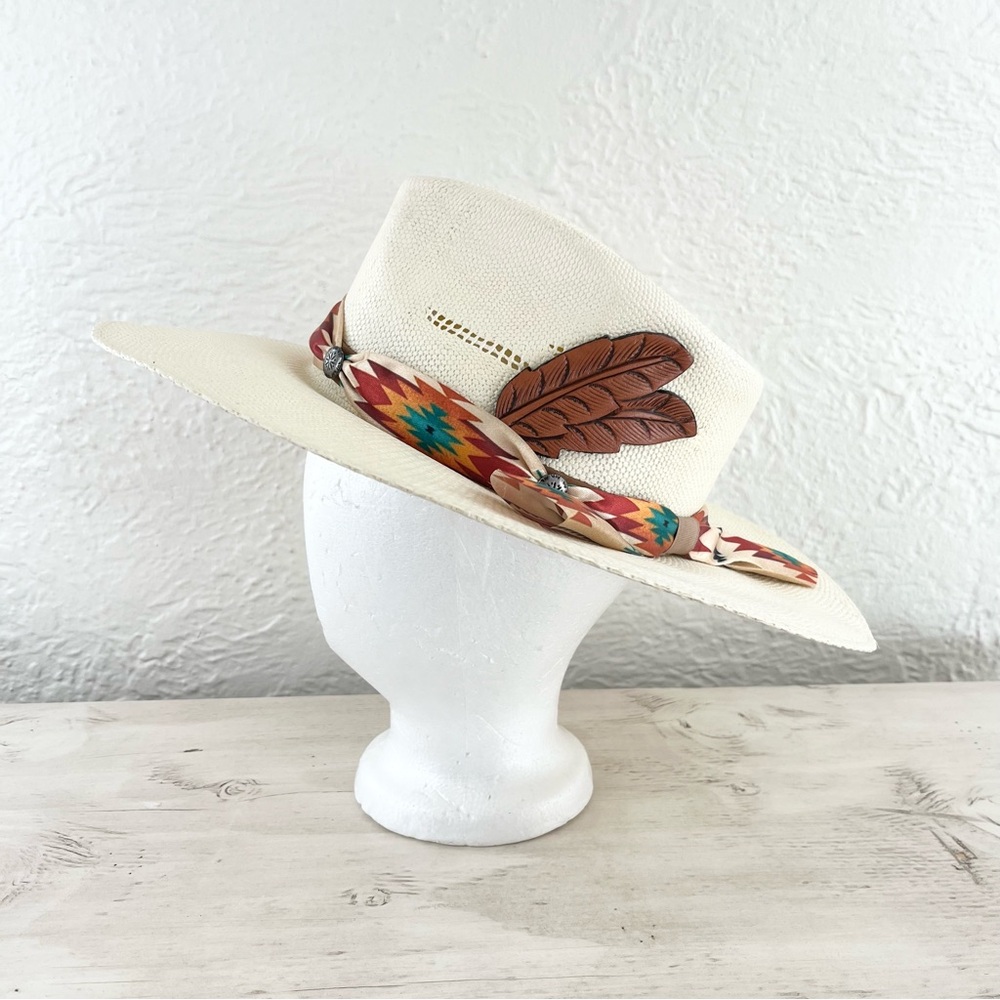 Vintage Cream Hat with Feather and Patterned Band